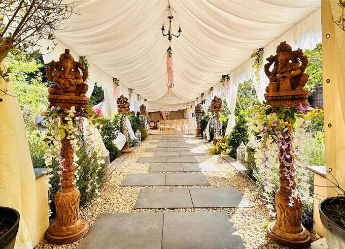 marquis walkway at wedding